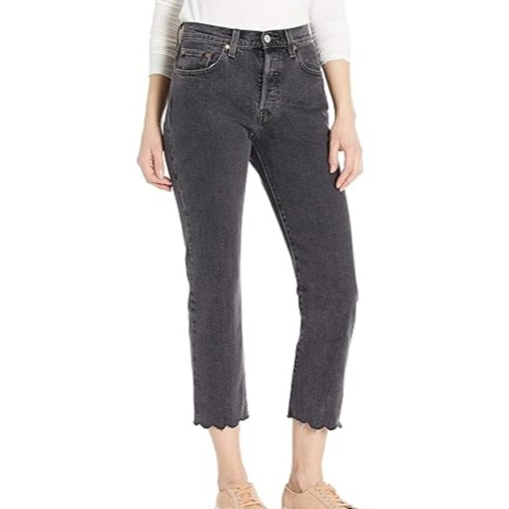Levi's 501 Jeans Original Cropped Black Denim NEW Button Fly Women's 25